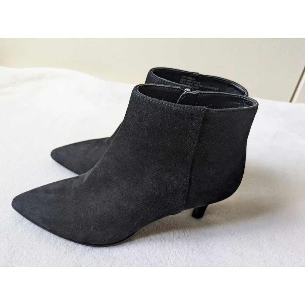 Aerosolese Epigram Black Suede Zip Ankle Bootie Women's US 5